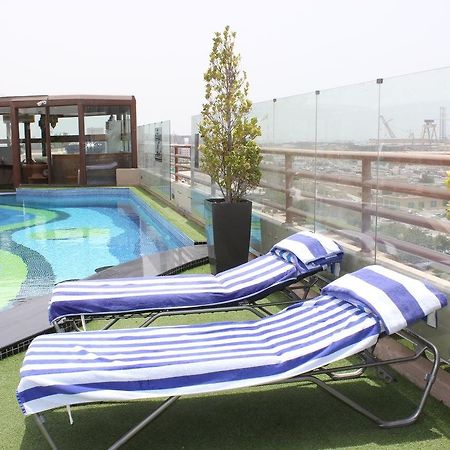 Sea View Hotel Dubai Exterior foto